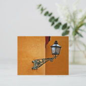 Carte Postale Vieille lanterne (Debout devant)