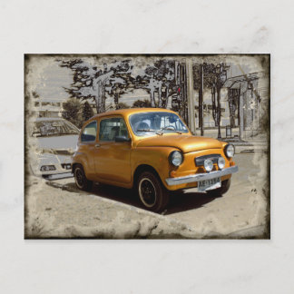 Carte Postale Vieille voiture en or drôle