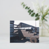 Carte Postale Vieux Cannon (Debout devant)