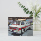 Carte Postale Vieux Van Blanc (Debout devant)