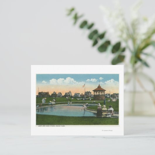 Carte Postale Vignoble Martha 2 (Debout devant)