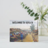 Carte Postale villageois, BIENVENUE EN AFRIQUE (Debout devant)