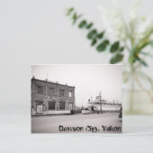 Carte Postale Ville de Dawson, le Yukon (Debout devant)