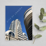 Carte Postale Ville de Londres | gratte-ciels dans le ciel bleu<br><div class="desc">Photographie urbaine de la ville de Londres - deux grands bâtiments dans la carte postale du ciel bleu printanier - sept 2019 - photo Anka</div>