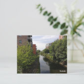 Carte Postale Ville sportive (Debout devant)