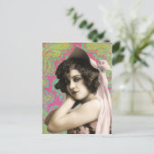 Carte Postale Vintage femme (Debout devant)