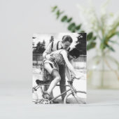 Carte Postale Vintage fille photo osé (Debout devant)