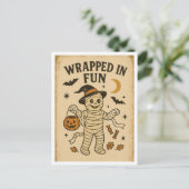 Carte Postale Vintage Halloween Wrapped in Fun (Debout devant)