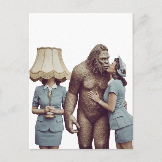 Carte Postale Vintage Lady Kissing Sasquatch (Devant)