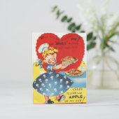 Carte postale vintage Little Girl Bakes Pie Valent (Debout devant)