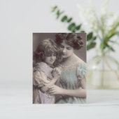 Carte Postale Vintage mère et fille (Debout devant)