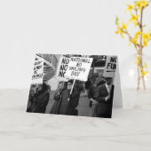 Carte postale vintage National No Smiling Day (Fleur jaune)