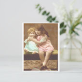 carte postale vintage petite fille (Debout devant)