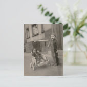 Carte postale vintage pour enfants (Debout devant)