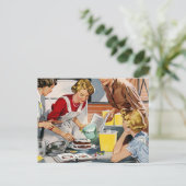 Carte Postale Vintage Rétro Ladies Making a Cake (Debout devant)
