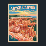 Carte Postale Vintage voyage Bryce Canyon National Park Utah<br><div class="desc">Découvrez la beauté intemporelle du parc national Bryce Canyon de l'Utah avec ce design rétro sur le thème du voyage. Insufflé de vibrations nostalgiques et de charme vintage, ce design capte l'emblématique hoodoos orange du parc et les vues grandioses dans une esthétique rétro qui rappelle les affiches de voyage classiques...</div>