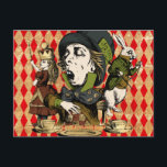 Carte postale vintage Wonderland Characters<br><div class="desc">Le design élégant présente des versions teintées des illustrations vintages originales de Mad Hatter,  le lapin blanc,  et la reine Alice,  d'Alice au pays des merveilles et à travers le miroir,  sur arrière - plan motif noir et arlequin.</div>