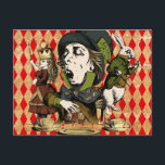 Carte postale vintage Wonderland Characters<br><div class="desc">Le design élégant présente des versions teintées des illustrations vintages originales de Mad Hatter,  le lapin blanc,  et la reine Alice,  d'Alice au pays des merveilles et à travers le miroir,  sur arrière - plan motif noir et arlequin.</div>