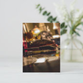 Carte Postale Vinyle à rotation (Debout devant)