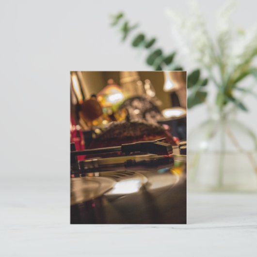 Carte Postale Vinyle à rotation (Debout devant)