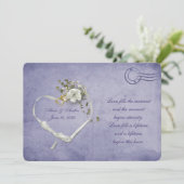 carte postale violette à coeur rose et ruban blanc (Debout devant)