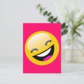 CARTE POSTALE VISAGE RIANT (Debout devant)