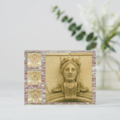 Carte postale – Visages sur bâtiments (Debout devant)