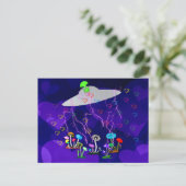 Carte Postale Visiteurs Aliens (Debout devant)