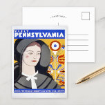 Carte Postale Visitez la Pennsylvanie | Vintage voyage<br><div class="desc">Visitez La Pennsylvanie, Où Les Costumes Prérévolutionnaires Survivent Encore | Cette affiche de voyage vintage de Katherine Milhous fait la promotion de la Pennsylvanie comme une destination riche en patrimoine historique. L'affiche présente le portrait d'une femme vêtue d'un élégant costume du XVIIIe siècle, avec des détails complexes mettant en avant...</div>