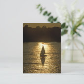 Carte Postale Voile avec ombre (Debout devant)