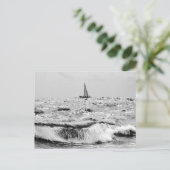 Carte Postale Voilier et belle vague (Debout devant)