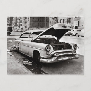 Carte Postale Voiture Abandonnée, 1964