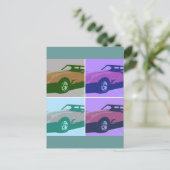 Carte Postale Voiture classique rouge 1979 (Debout devant)