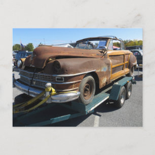 Carte Postale Voiture rouillée