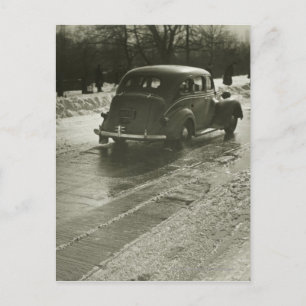 Carte Postale Voiture sur route
