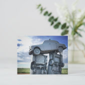 Carte Postale voitures empilées (Debout devant)