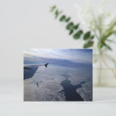 Carte Postale Vol au-dessus des eaux gelées (Debout devant)