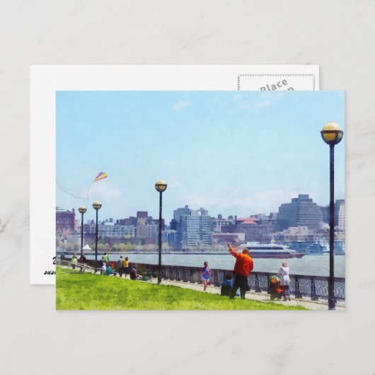 Carte Postale Voler un cerf-volant à Pier A Park Hoboken NJ (Devant / Derrière)