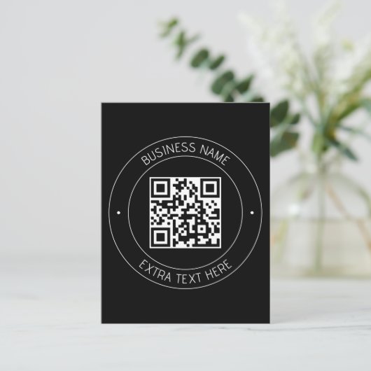 Carte Postale Votre code QR & Texte modifiable | Noir & Blanc (Debout devant)