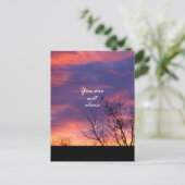 Carte Postale Vous N'Êtes Pas Seule (Debout devant)