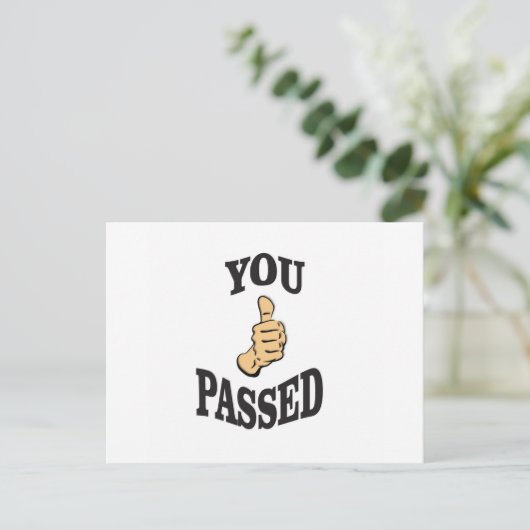 Carte Postale vous passez le test oui (Debout devant)