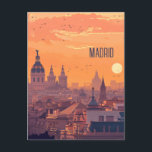 Carte Postale Voyage à Madrid<br><div class="desc">Cette carte postale de voyage présente une illustration sereine et chaleureuse représentant l'horizon de Madrid. Il s'agit d'une carte postale romantique pour les voyageurs qui ont l'intention de visiter Madrid ou pour ceux qui ont voyagé Madrid et qui envoient une carte postale à leur famille ou à leurs amis.</div>