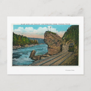 Carte Postale Vue de Giant Rock and Trolley Line à travers