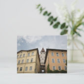 CARTE POSTALE VUE DE LA PLACE DU MARCHÉ DE LA HAYE SUR UNE PETIT (Debout devant)