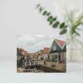 Carte Postale Vue de rue à Volendam, Pays-Bas (Debout devant)