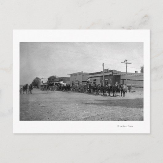 Carte Postale Vue des équipes de chevaux Wagon sur la rue (Devant)