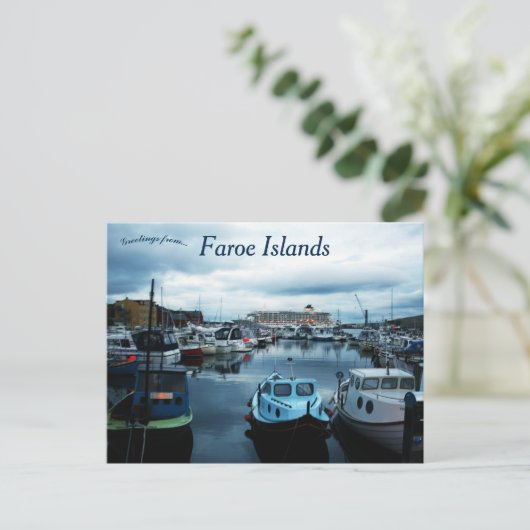 Carte Postale Vue des îles Féroé de Torshavn (Debout devant)