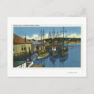 Carte Postale Vue des voiliers accostés dans le port