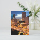 Carte Postale Vue du centre ville (Debout devant)