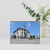 carte postale vue du musée de Constanta (Debout devant)